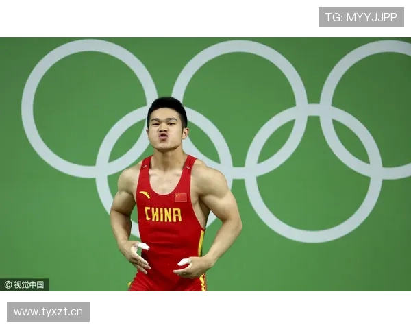 石智勇谈对举重运动的热爱